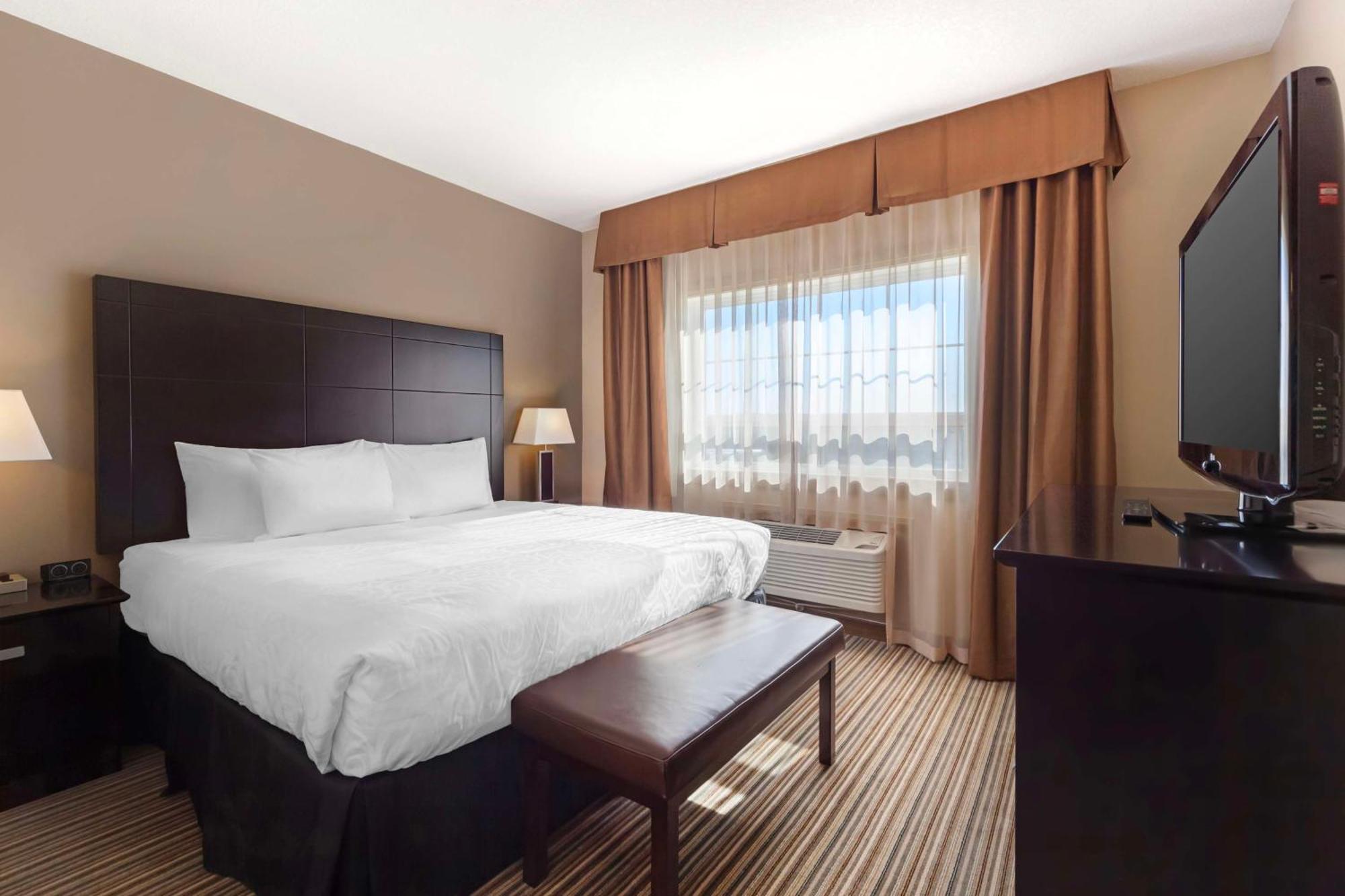 Best Western Plus Peace River Hotel & Suites Ngoại thất bức ảnh