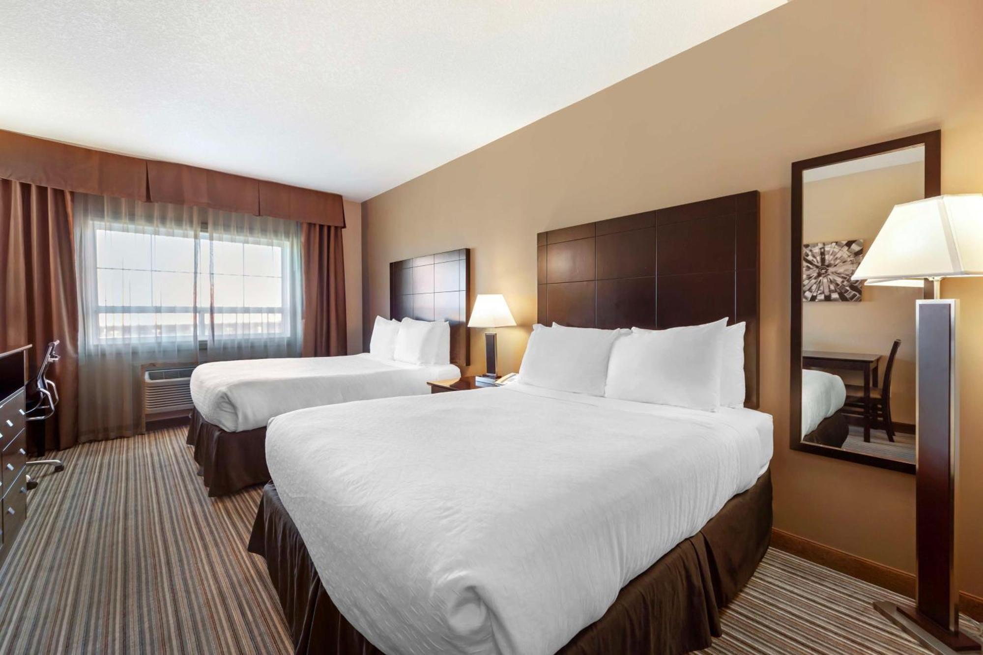 Best Western Plus Peace River Hotel & Suites Ngoại thất bức ảnh