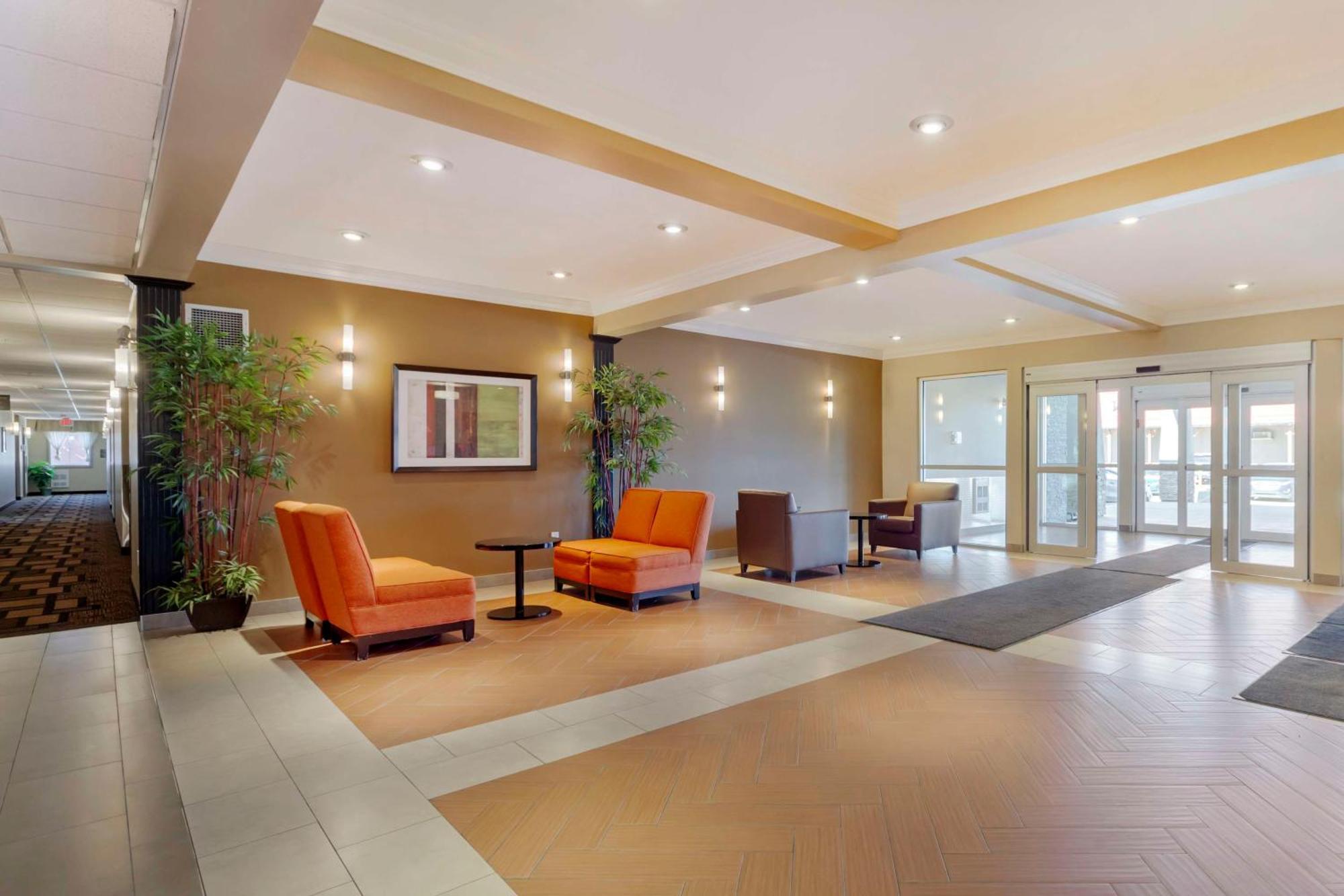 Best Western Plus Peace River Hotel & Suites Ngoại thất bức ảnh