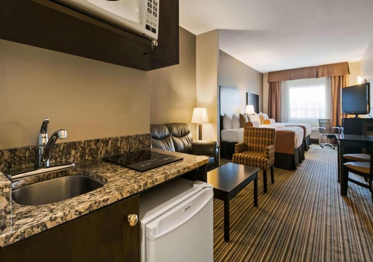 Best Western Plus Peace River Hotel & Suites Ngoại thất bức ảnh