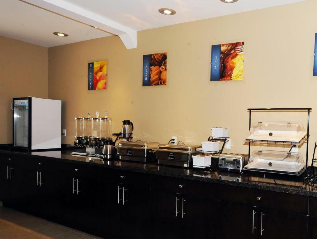 Best Western Plus Peace River Hotel & Suites Ngoại thất bức ảnh